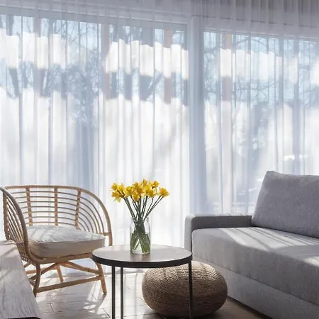 Aranygesztenye Apartmanhaz فيلة قرية بالاتونودفاري